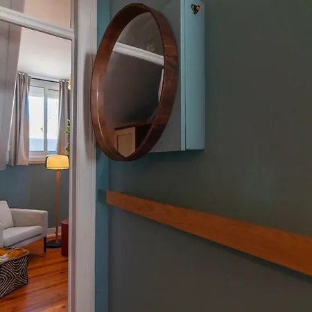 Fascinating 2 Bedroom With River View شقة *