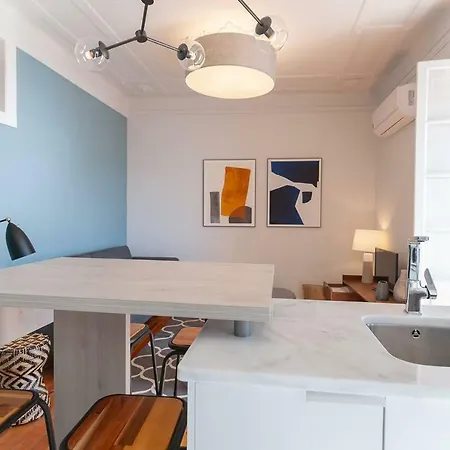 Fascinating 2 Bedroom With River View *